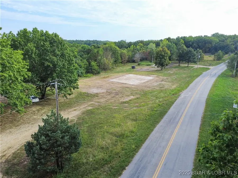 746 Velvet Antler Road, Camdenton, MO 65020 - Image #2