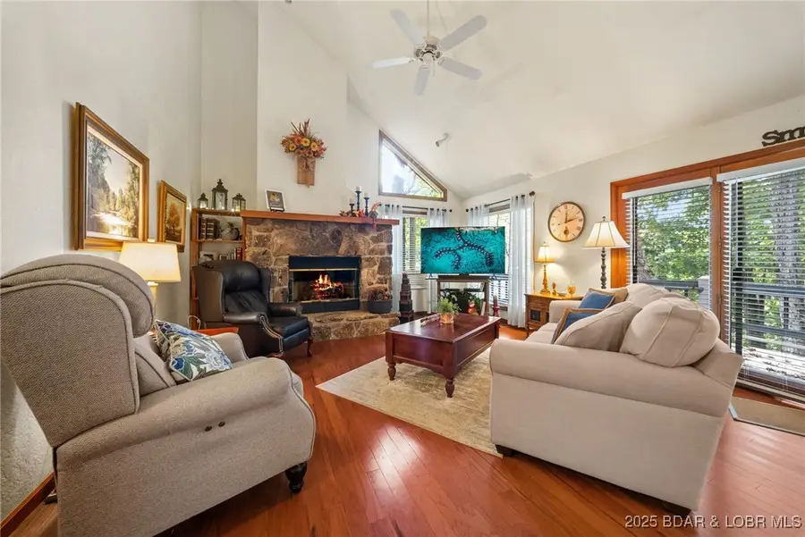 828 Foxhead Shores Drive, Linn Creek, MO 65052 - Image #3