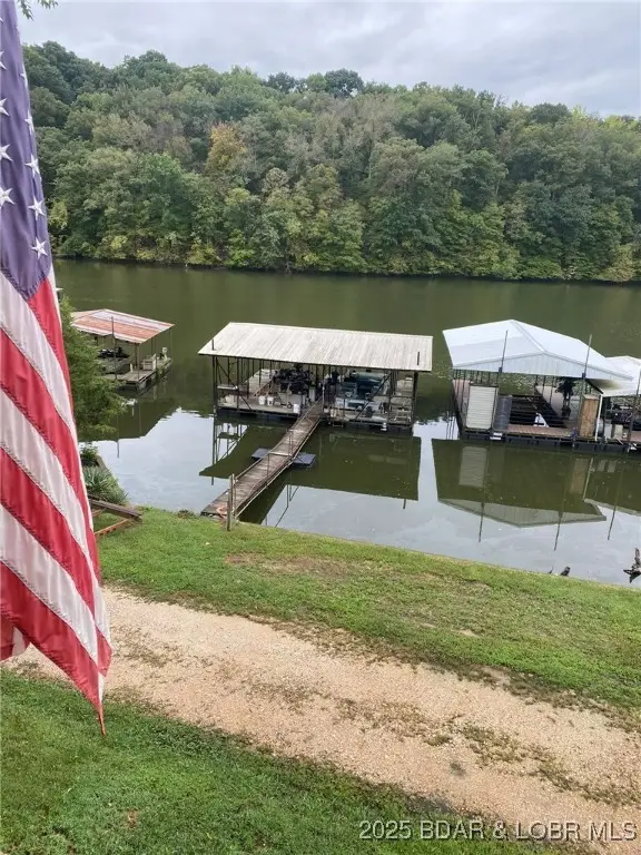 29249 Hiawatha Drive, Stover, MO 65078