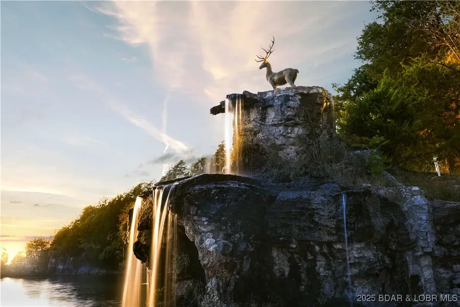 120 Carson Drive, Sunrise Beach, MO 65079 - Image #2