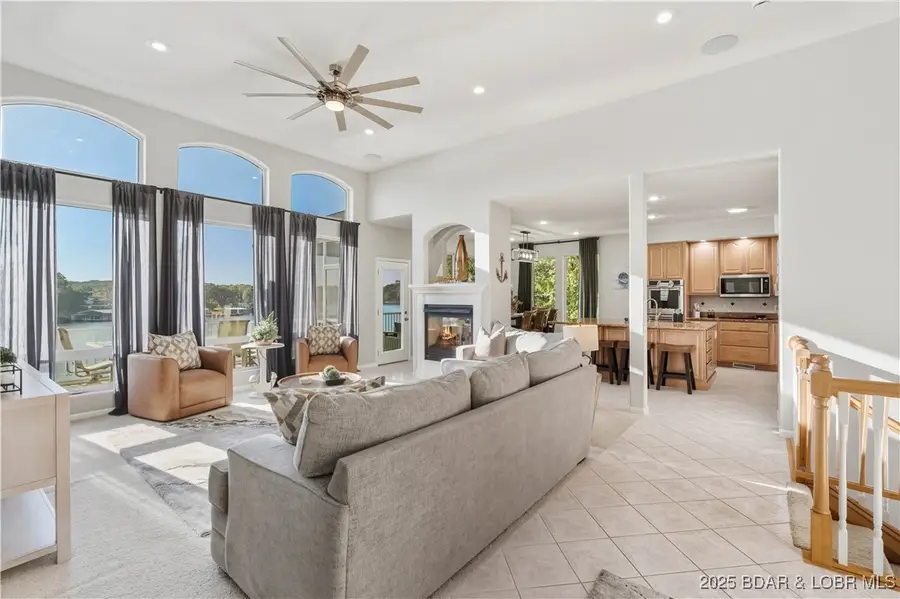 415 Gardenia Circle, Sunrise Beach, MO 65079 - Image #3