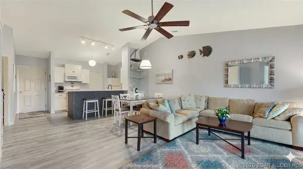 98 Jonathan Drive #4E, Lake Ozark, MO 65049