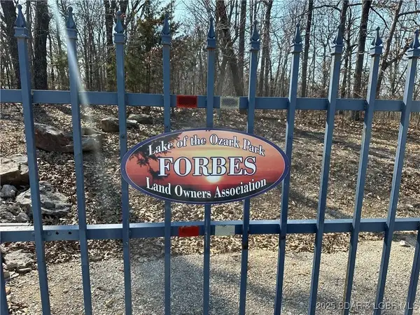 Off Kip Drive, Edwards, MO 65326