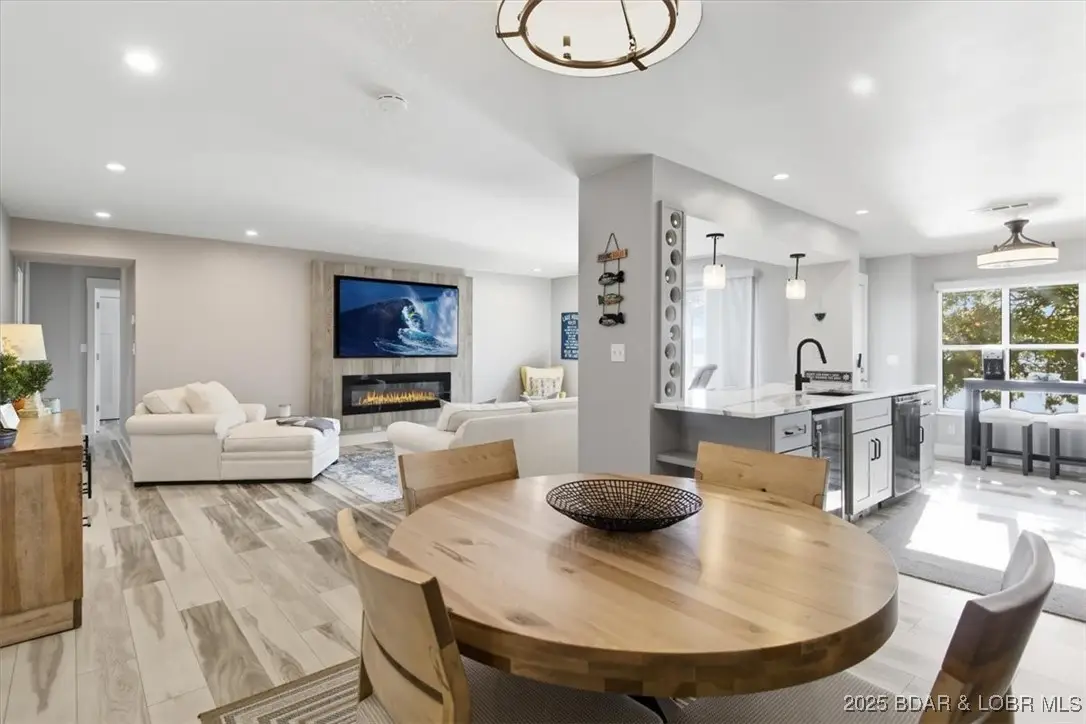 365 Waters Edge Drive #35 2A, Lake Ozark, MO 65049 - Image #1