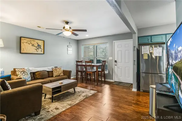 40 Lighthouse Road #3-104, Lake Ozark, MO 65049