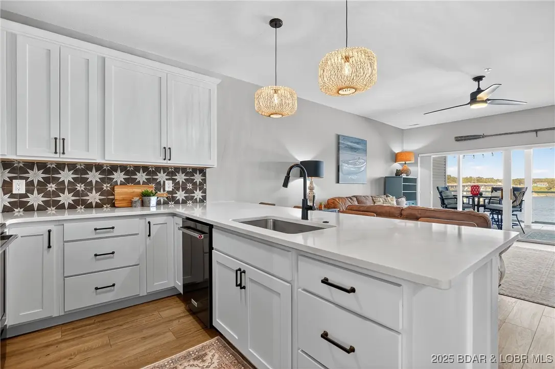 186 Sunset Palms Drive #4C, Camdenton, MO 65020 - Image #1