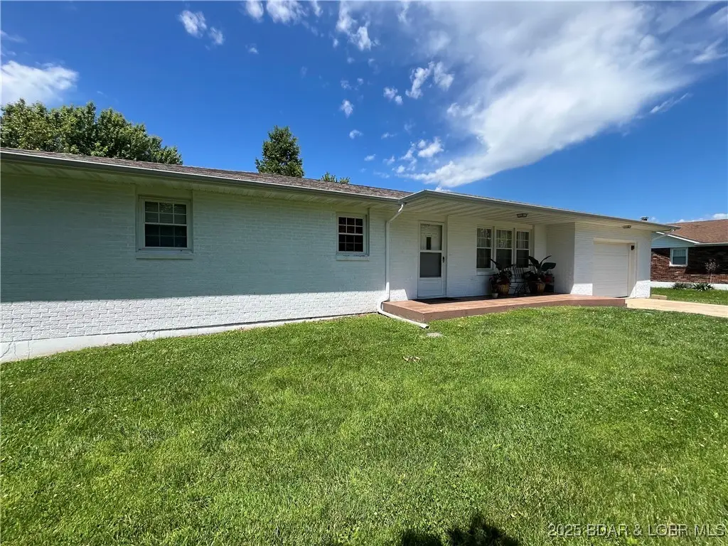 603 Third Street E, Stover, MO 65078 - #1