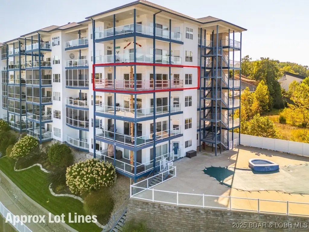 183 Upper Monarch Cove Drive #4A, Lake Ozark, MO 65049 - Image #1