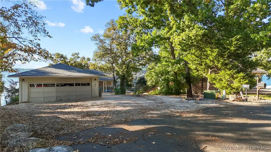 185 Betlo Drive, Sunrise Beach, MO 65079 - Image #3