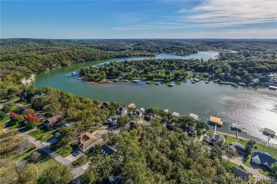 505 Minnowbrook Road, Camdenton, MO 65020 - Image #2