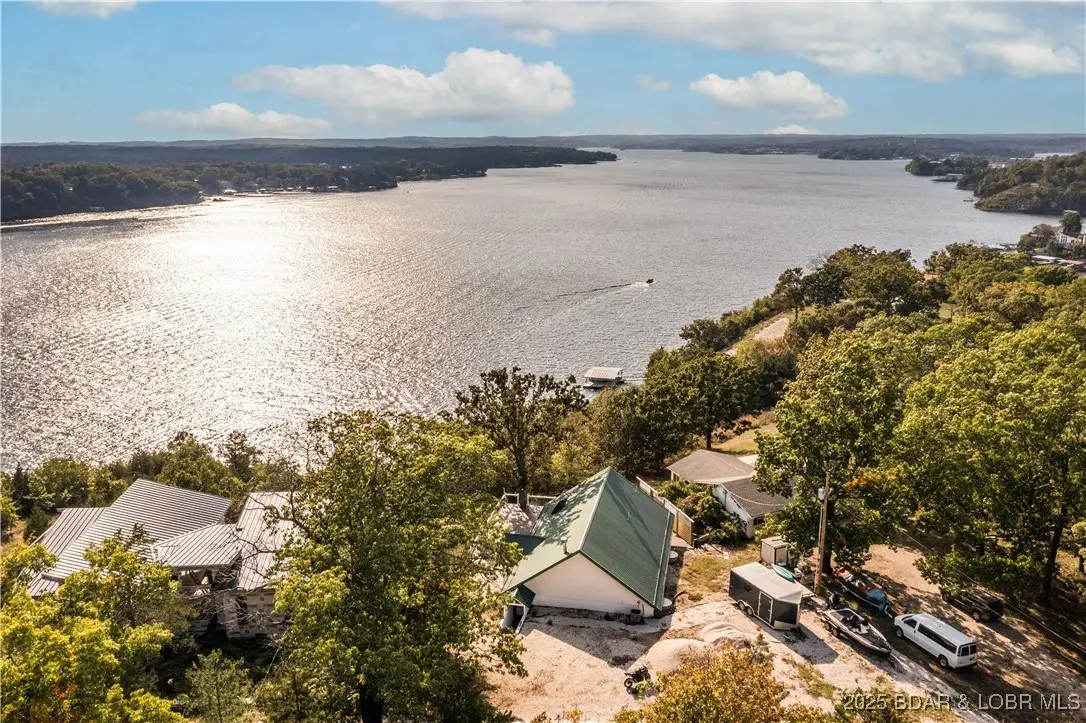 31382 Red Arrow Road, Rocky Mount, MO 65072 - Image #1