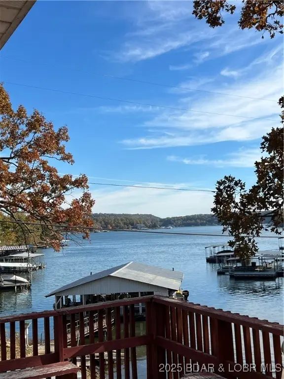 28 H And A Lane, Roach, MO 65787