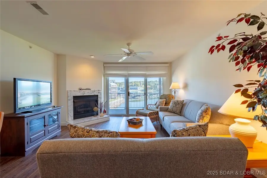 164 Cedar Glen Drive #3E, Camdenton, MO 65020 - Image #3