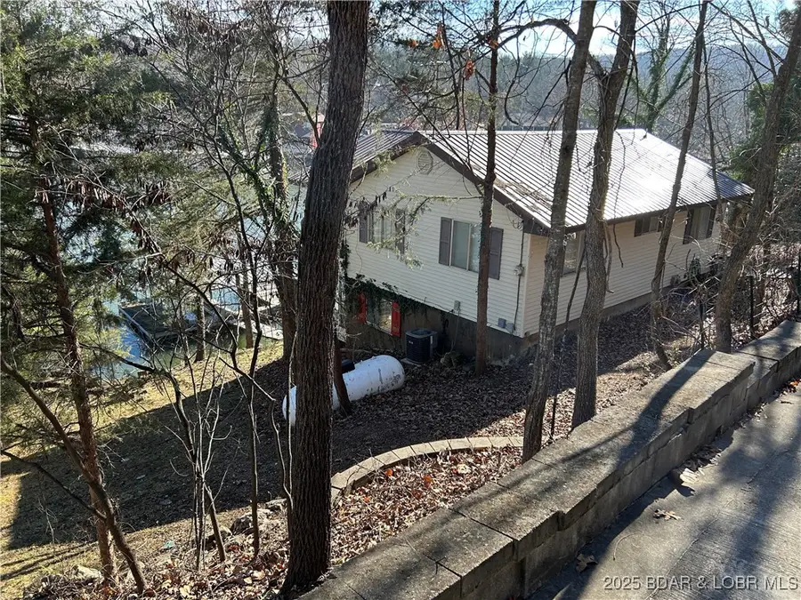 1015 Oak Knoll Road, Linn Creek, MO 65052 - Image #3