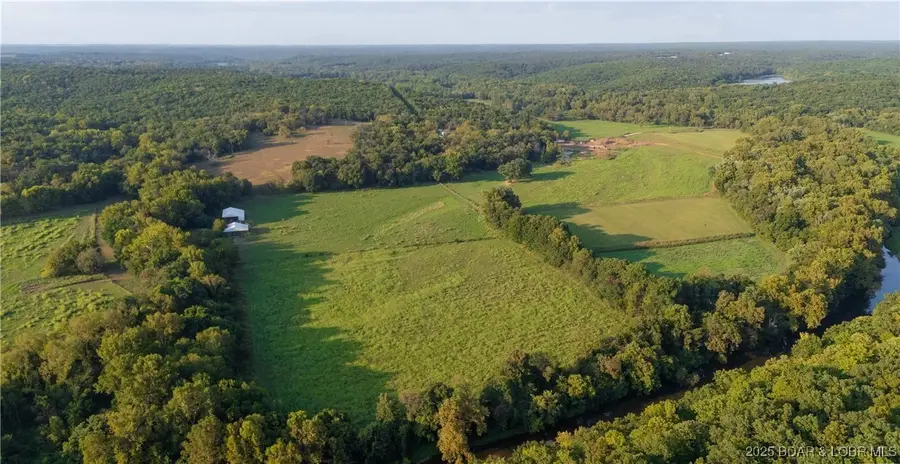 24764 Wilshusen Road, Lincoln, MO 65338 - Image #2