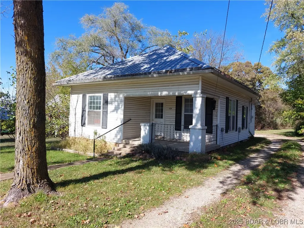 105 Fourth Street, Stover, MO 65078 - #1