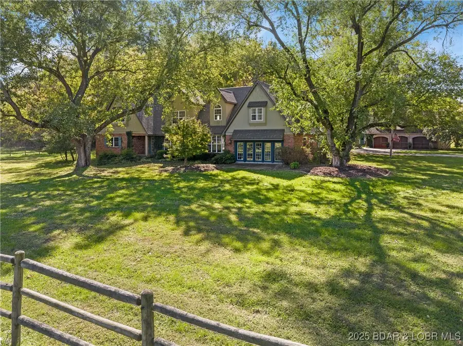 2197 Willow Creek Road, Camdenton, MO 65020 - Image #2