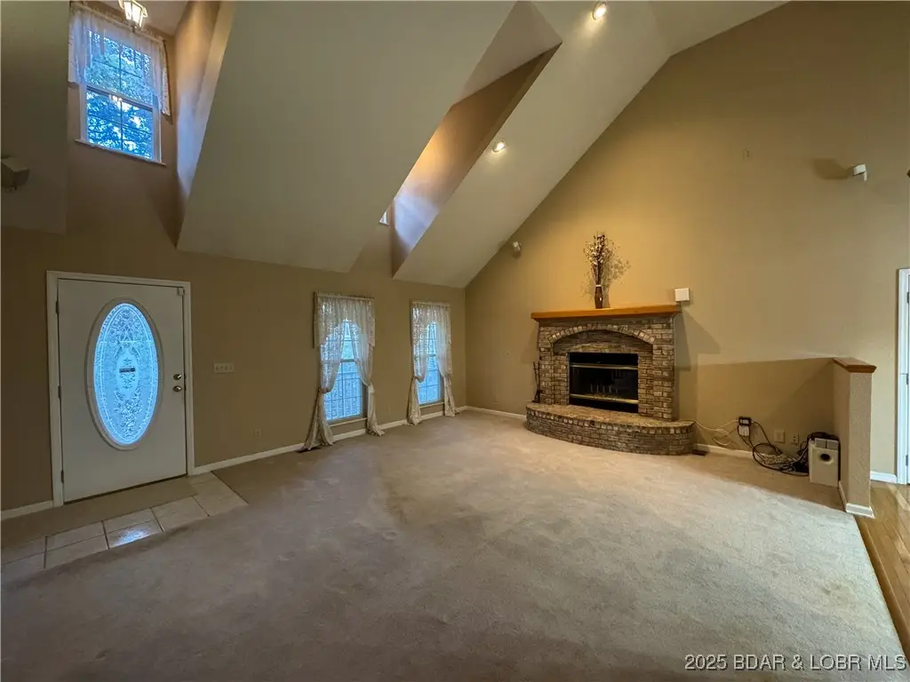 22471 Hwy Mm, Versailles, MO 65084 - Image #1