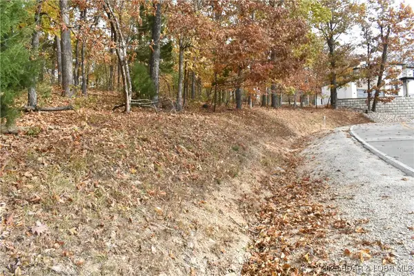 Lot 225 Imperial Point Drive, Lake Ozark, MO 65049