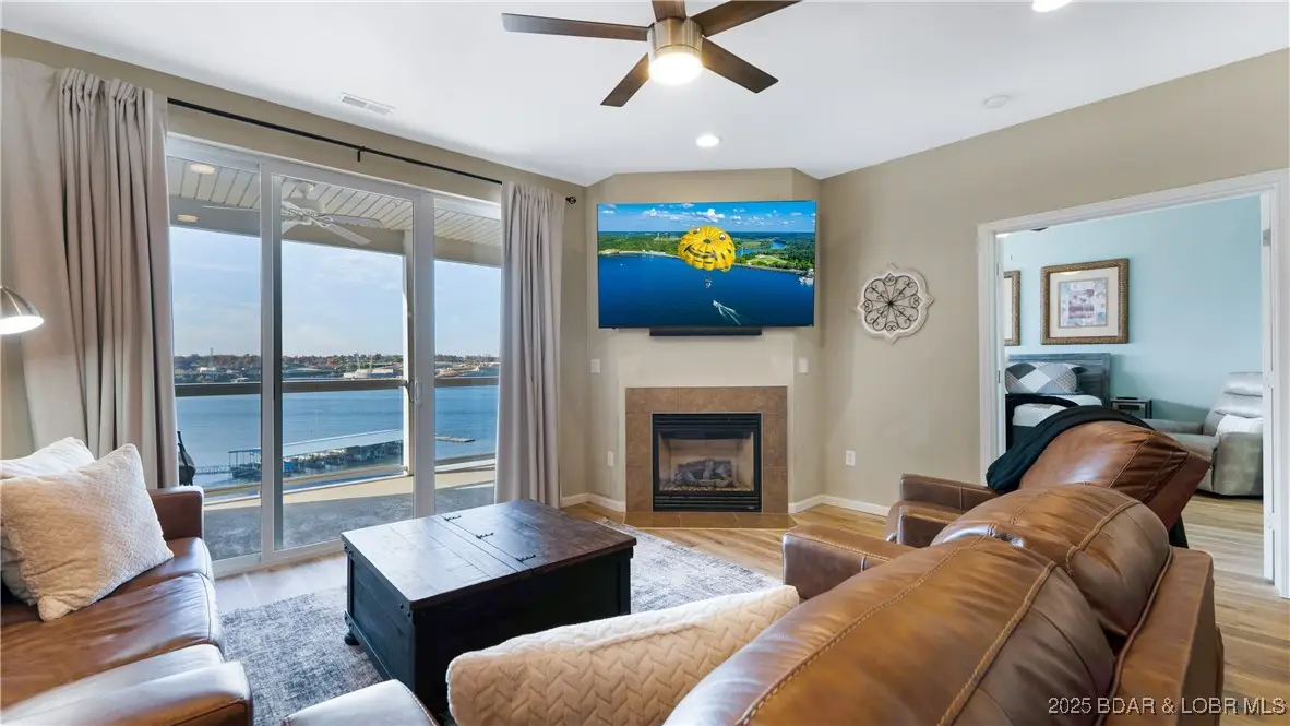 1215 Lands End Pkwy #655, Osage Beach, MO 65065 - Image #1