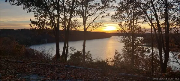 4268 Saw Mill Road, Stover, MO 64078