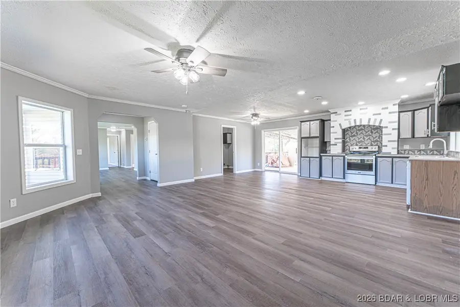 1123 Woodland Drive, Eldon, MO 65026 - Image #2