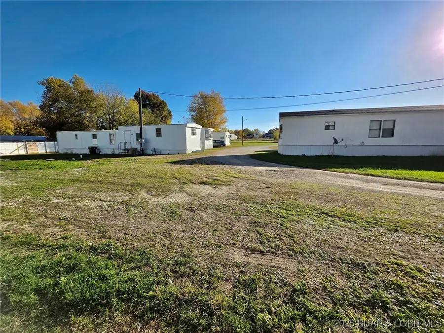 Lots 26-30 W. Williamson St, Versailles, MO 65084 - Image #3