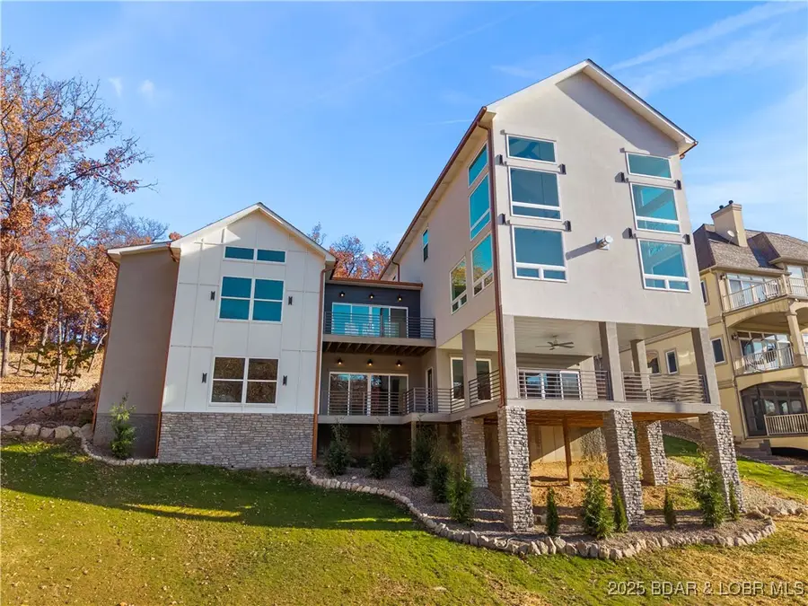 154 Via Cresta Drive, Sunrise Beach, MO 65079 - Image #3