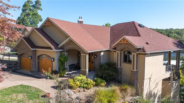 377 Lake Drive, Porto Cima, MO 65079