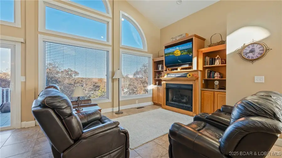 66 Beacon Hill Drive, Lake Ozark, MO 65049 - Image #3