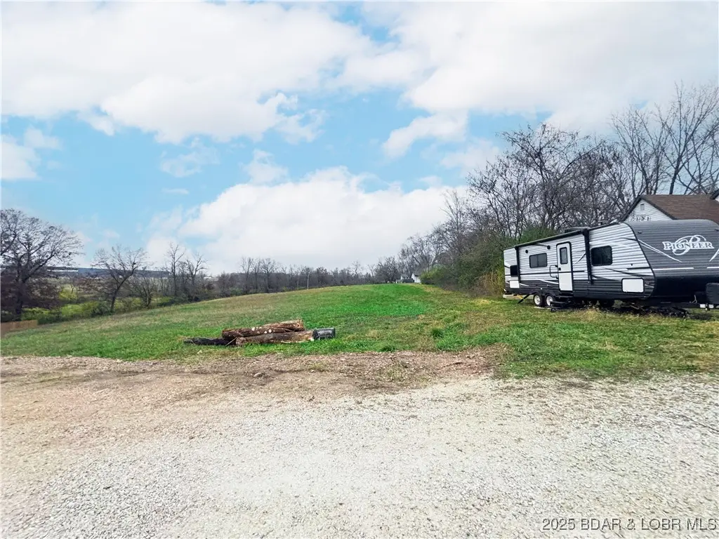 Lot 10 W Bourbon Street, Eldon, MO 65026 - Image #1