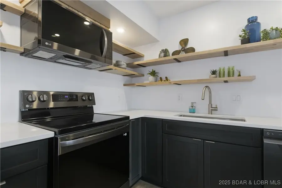 4643 Wyrick Drive, Osage Beach, MO 65065 - Image #2