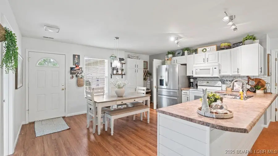 3 Mary Drive, Kaiser, MO 65047 - Image #2