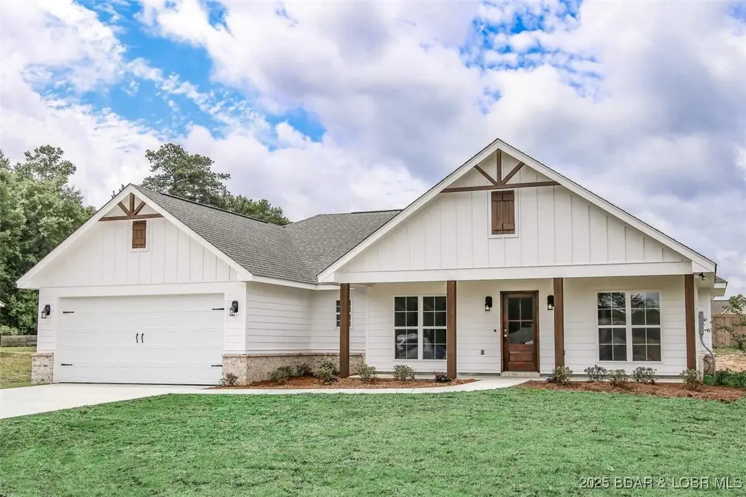 9 Sam Drive, Kaiser, MO 65047 - Image #1