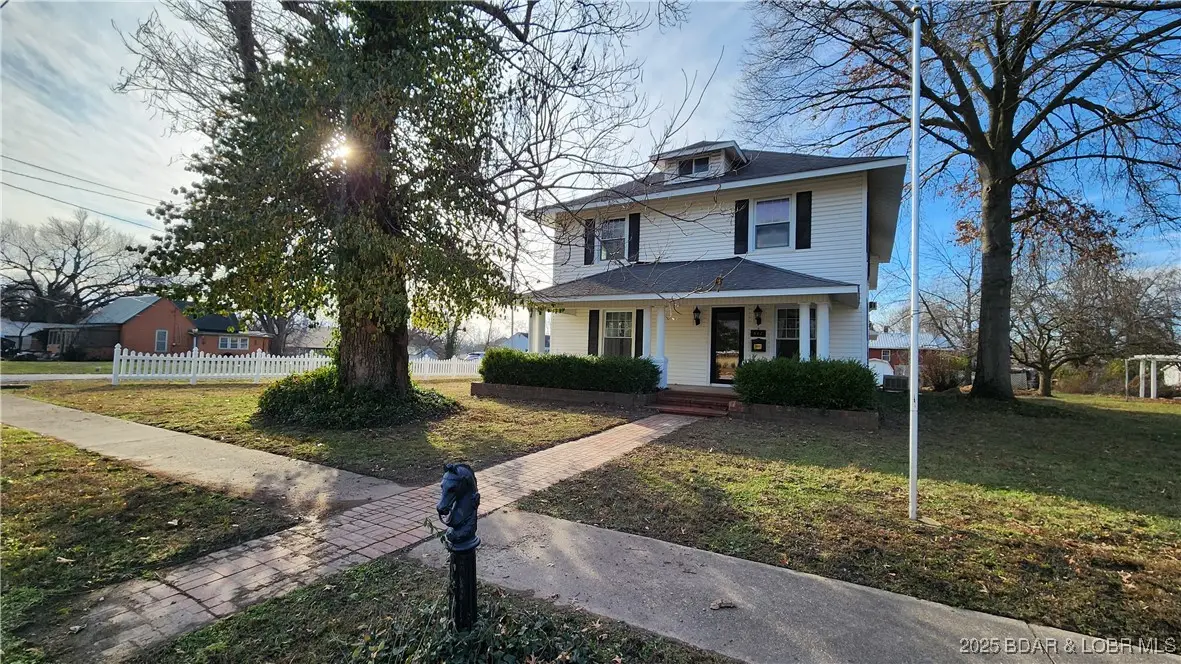 501 N Monroe Street, Versailles, MO 65084 - Image #1