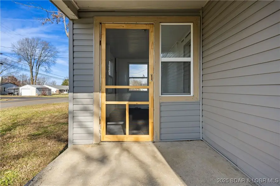 230 N Moreau Avenue, Tipton, MO 65081 - #3