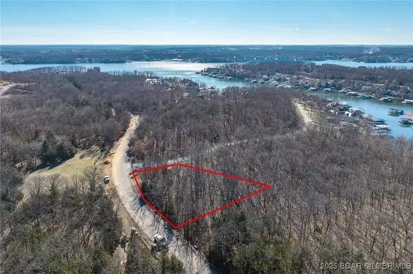 Lot 401 East Lake Parkway, Villages, MO 65037