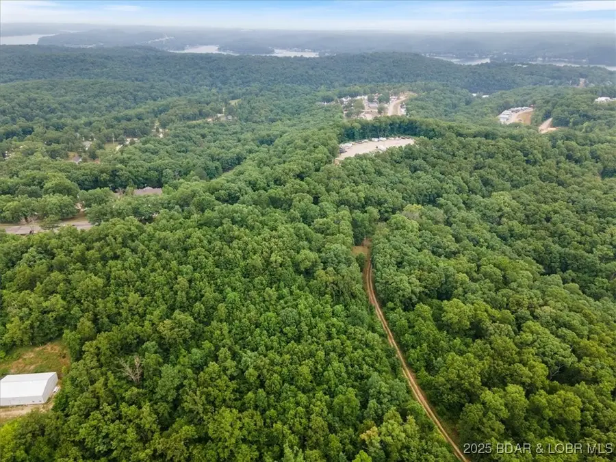 155 Rabbit Road, Camdenton, MO 65020 - Image #2