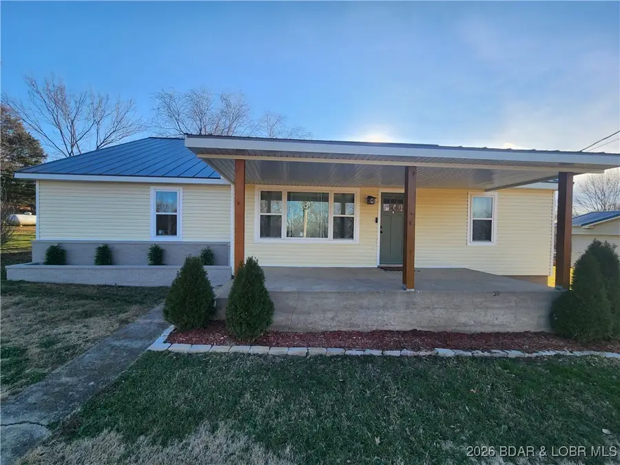 306 Walnut Street, Iberia, MO 65486-9304 - #2