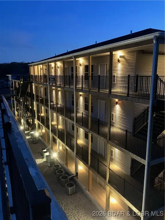 295 Highland Shores Drive #4E, Lake Ozark, MO 65049 - Image #3
