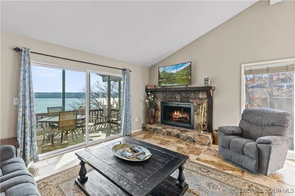 54 Buoyant Place, Osage Beach, MO 65065