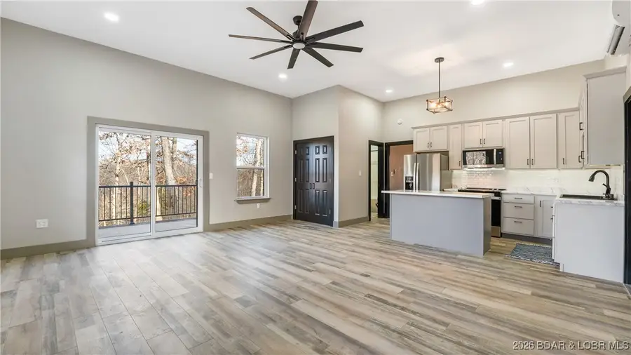 275 Summer Place Road, Camdenton, MO 65020 - Image #2