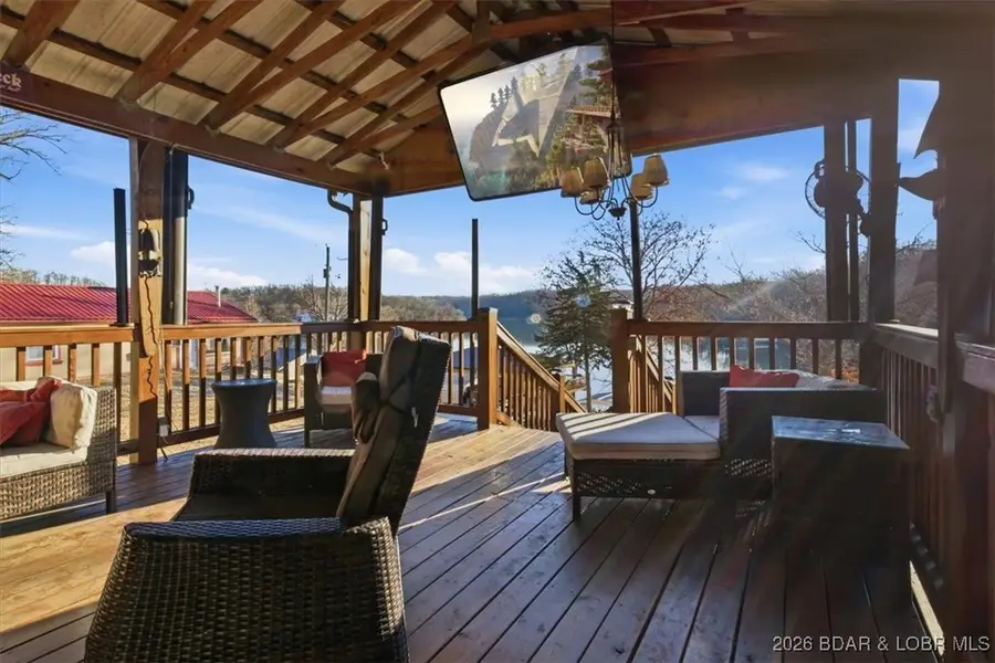 411 Nichol Road, Edwards, MO 65326 - Image #2