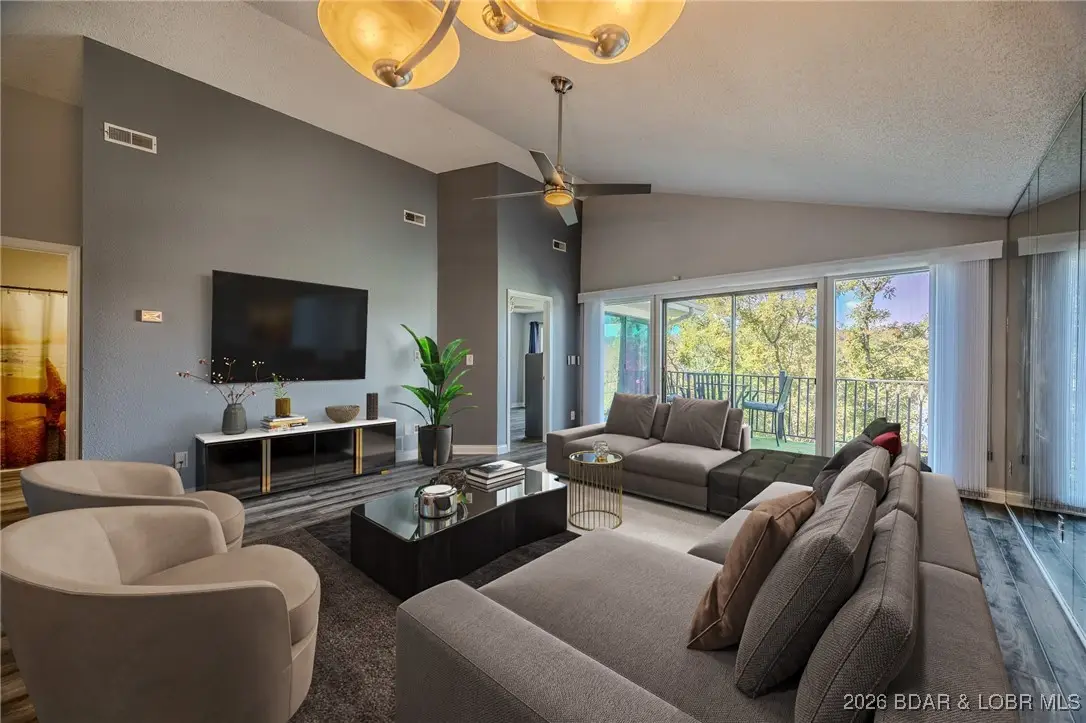 98 Jonathan Drive #4C, Lake Ozark, MO 65049 - Image #1