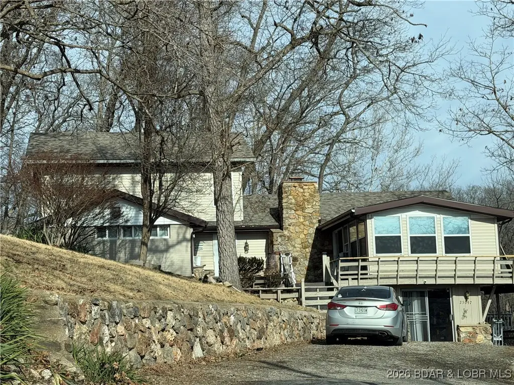 25097 Old Sante Fe Road, Versailles, MO 65084 - Image #1