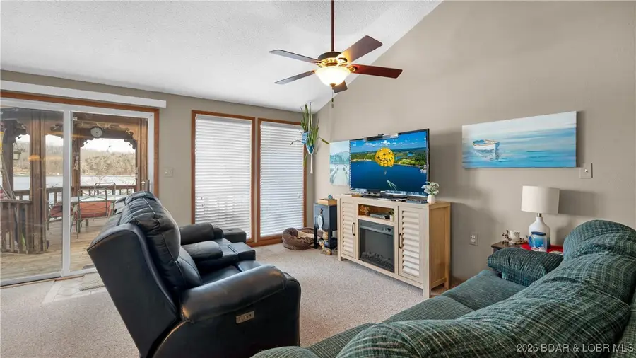 28640 Moffitt Point, Gravois Mills, MO 65037 - Image #2