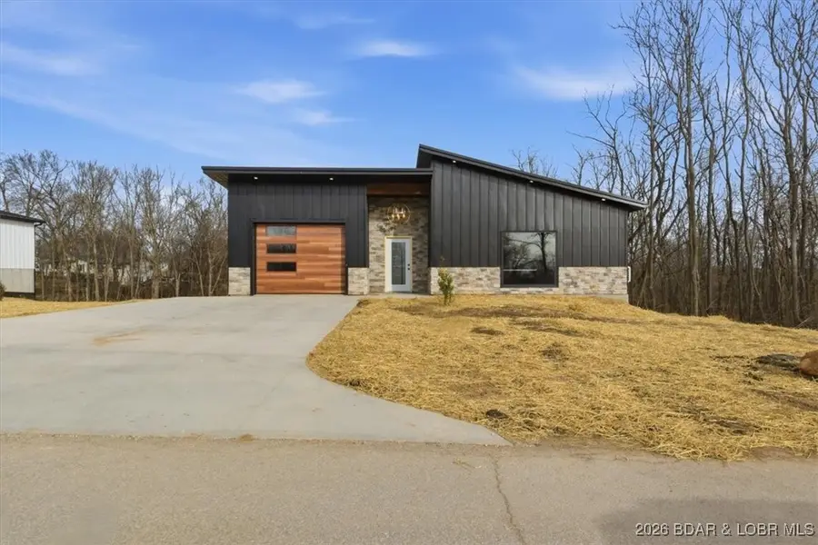 407 East Lafayette Street, Versailles, MO 65084 - Image #3