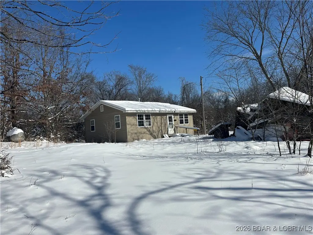 186 Ed Drive, Camdenton, MO 65020 - Image #1
