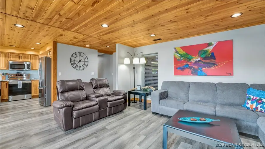 184 Lone Oak Point #6, Sunrise Beach, MO 65079 - Image #2