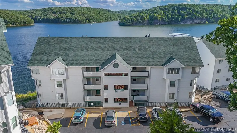 601 Park Place Drive #4D, Kaiser, MO 65047 - Image #2